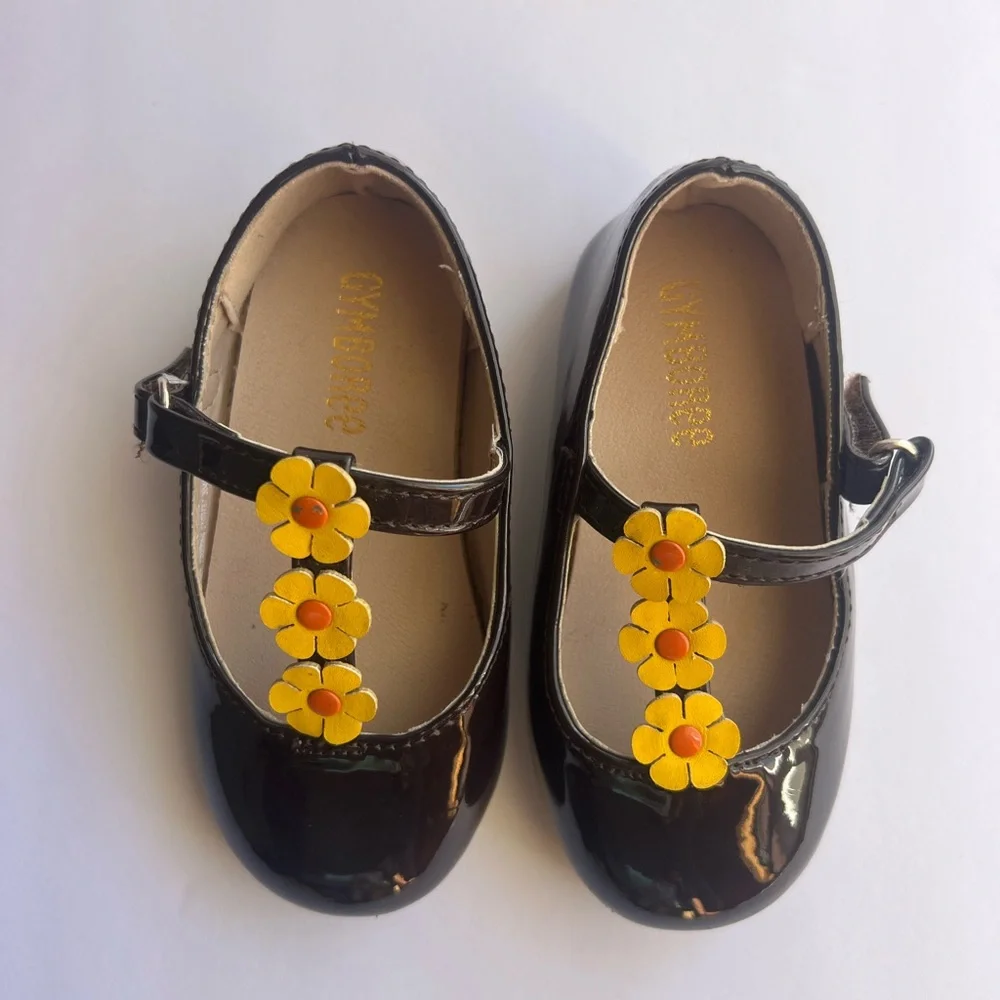 Gymboree Girls' Black Patent Leather Shoes with Yellow Flower Accents